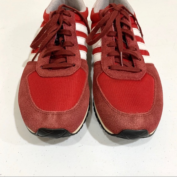 Adidas Red with White Strips Shoe (size: 9) - Picture 3 of 13